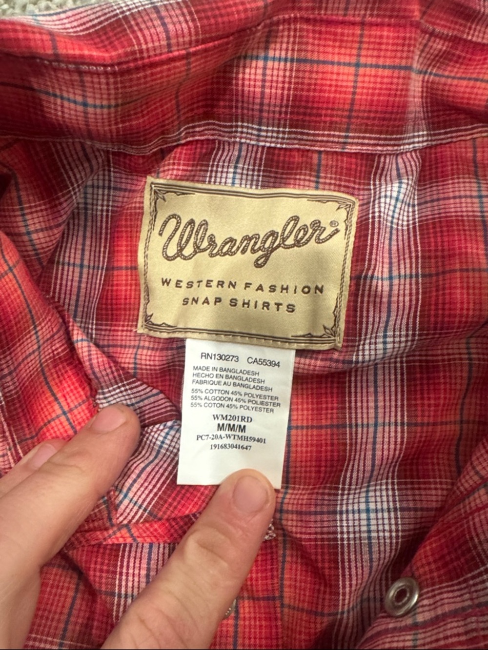 Wrangler Red Plaid Short Sleeve Western Shirt with Pearl Snaps - Picture 2 of 2